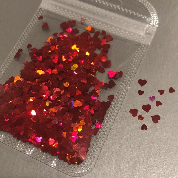 💕Heart shape 3D Nail Decor💕 - Picture 8 of 16